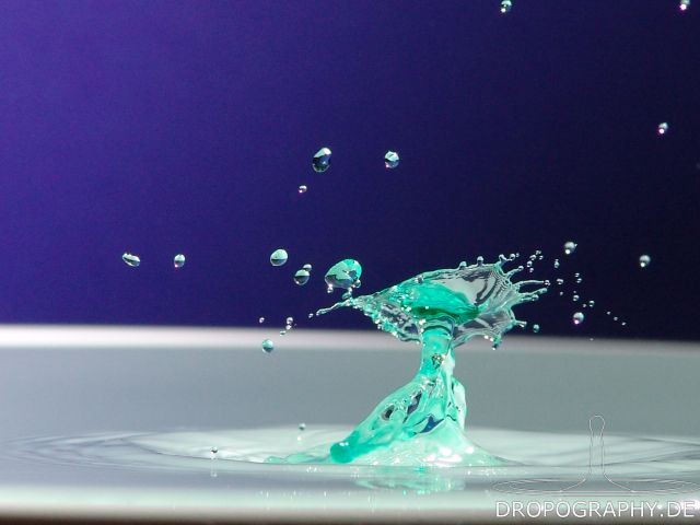 Dropography Wassertropfen-Hochgeschwindigkeitsfoto